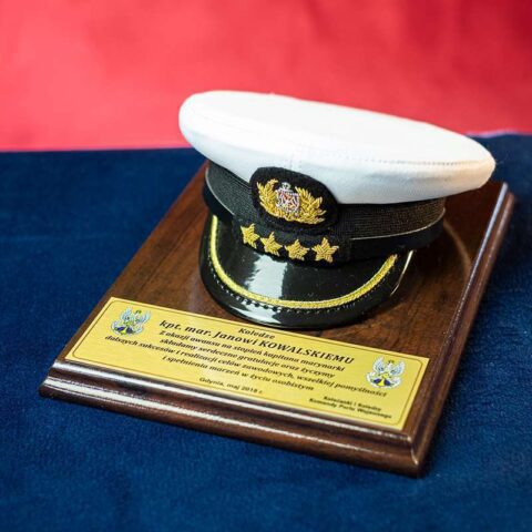 Gratulacje awansu - czapka Marynarki Wojennej