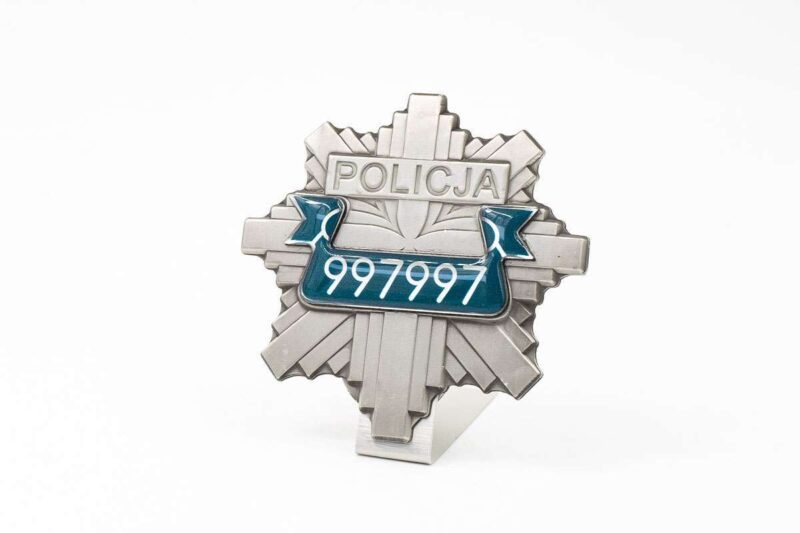 Numer służbowy do odznaki policyjnej gwiazda policyjna