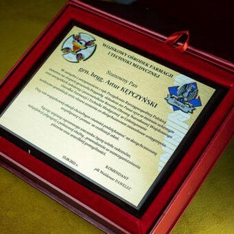 Gratulacje z okazji awansu - z herbami - na blasze